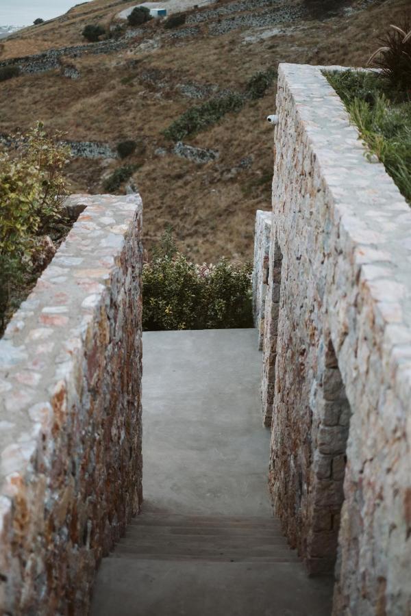 Santorini Sky, The Retreat Villa Pyrgos Kallistis Exterior photo