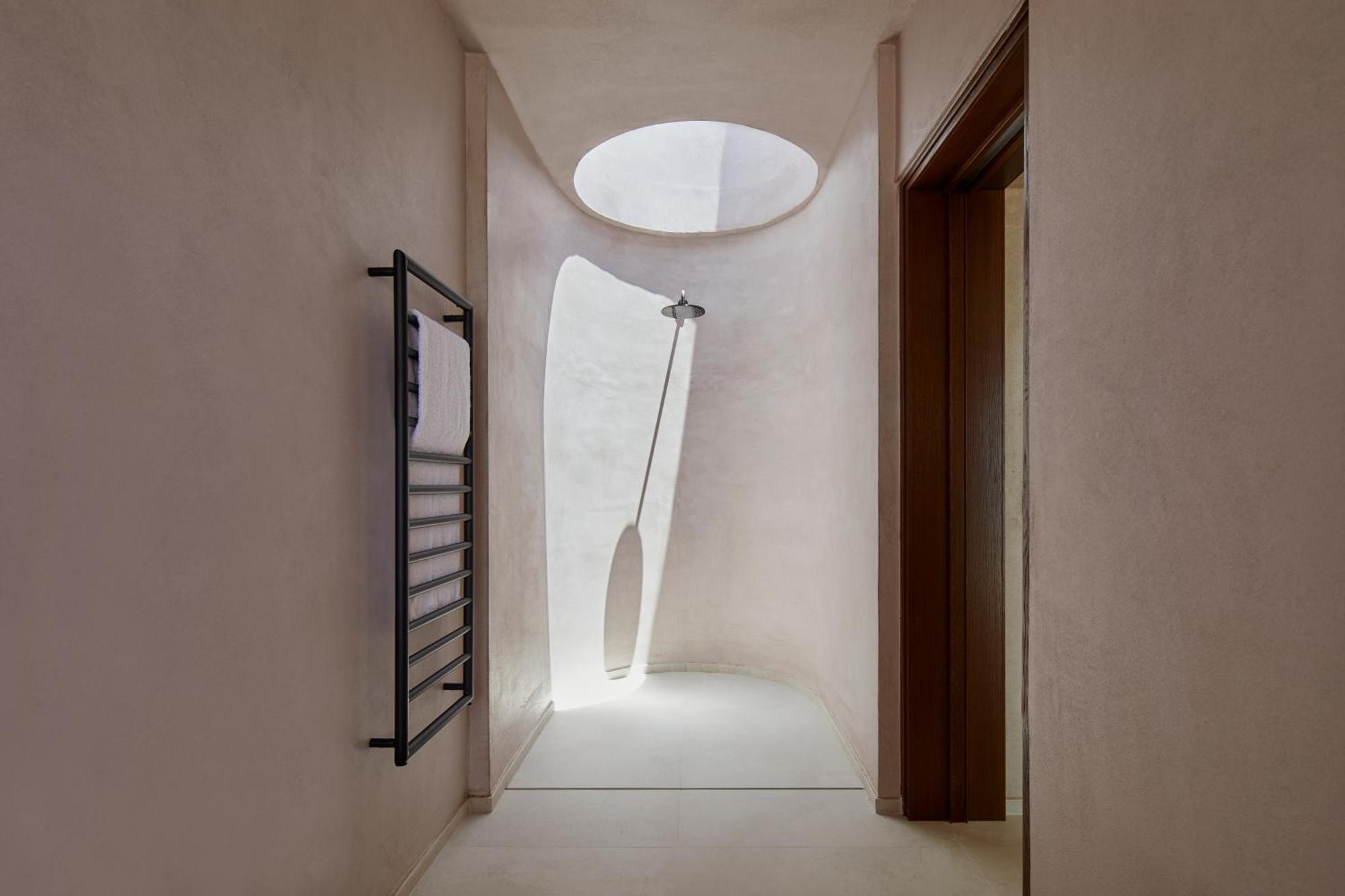 Santorini Sky, The Retreat Villa Pyrgos Kallistis Exterior photo